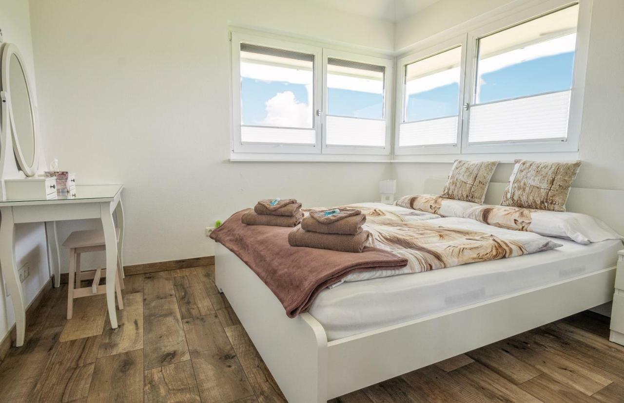 Luxurioese Penthaus Wohnung Аниф Екстериор снимка